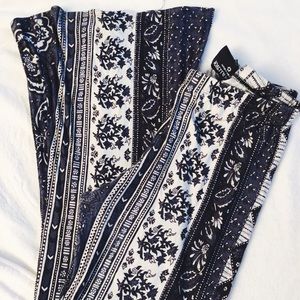 SEEN ON Kendall Jenner: Free People Bellbottoms